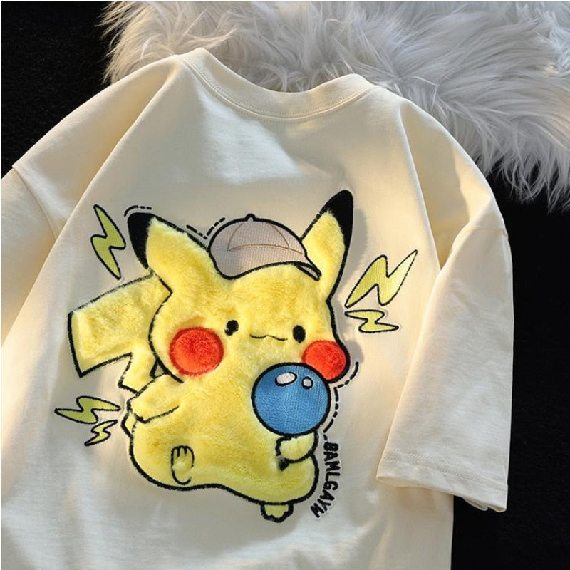 CAMISETA - PIKACHU PELÚCIA
