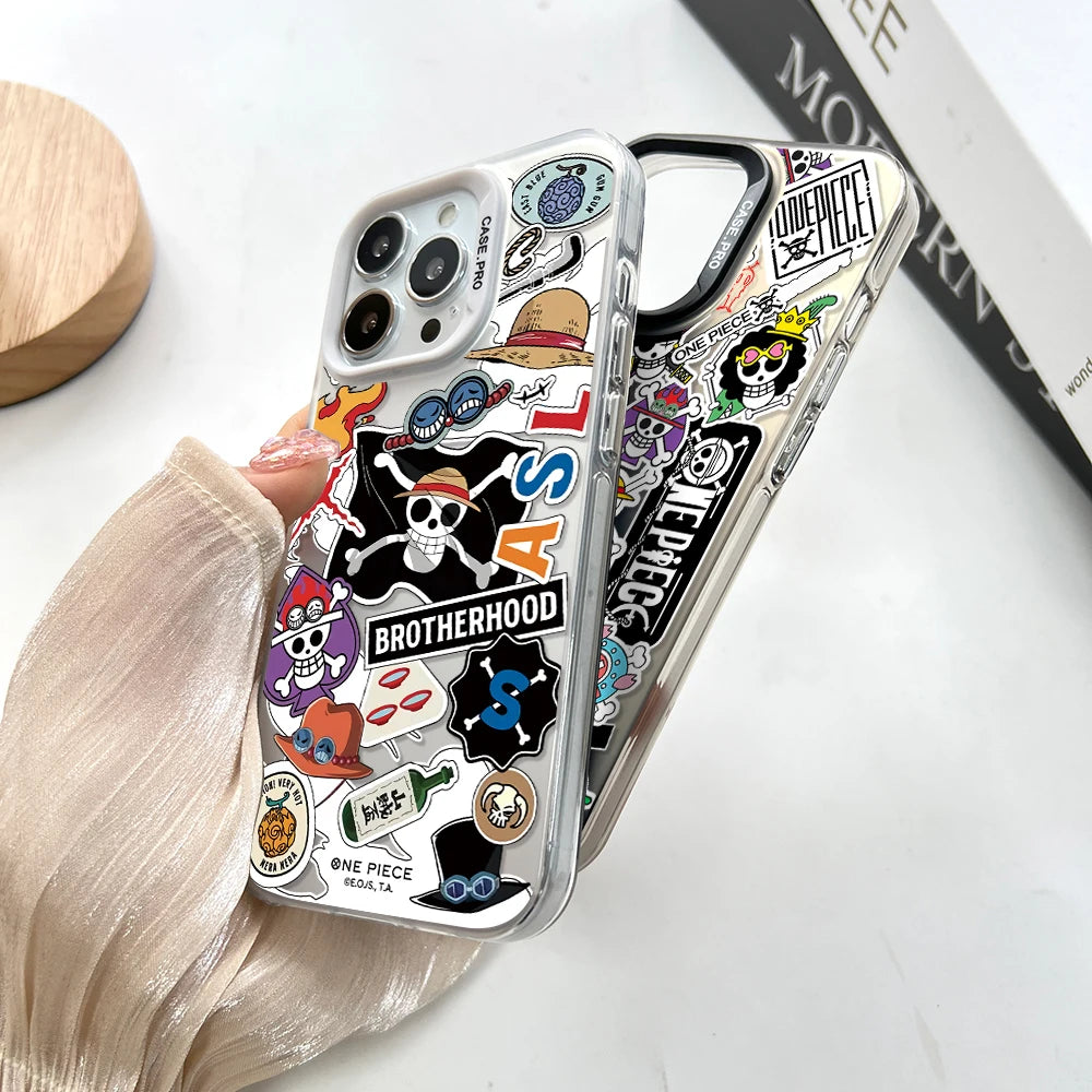 Capinha One Piece Worlds (iPhone)