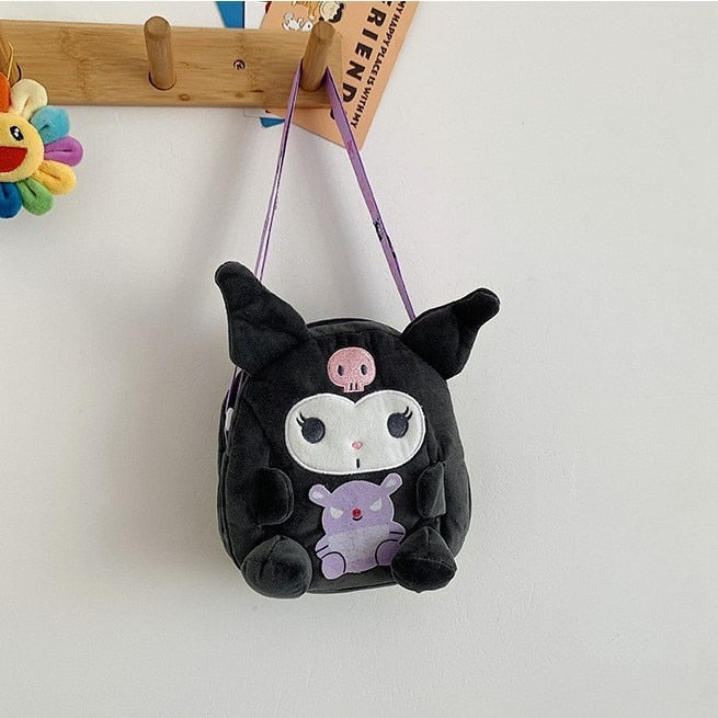 Bolsa de Pelúcia Sanrio – 18cm