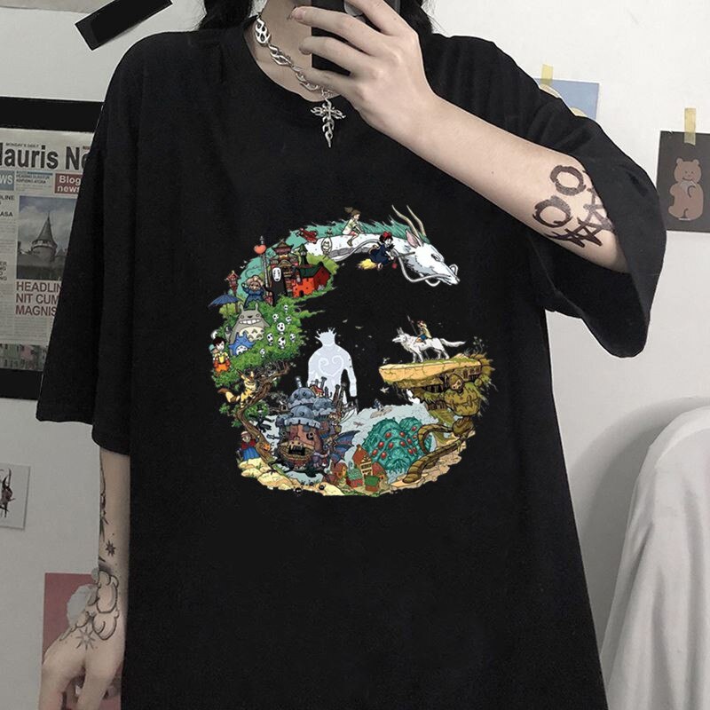 Camiseta Encantos de Ghibli