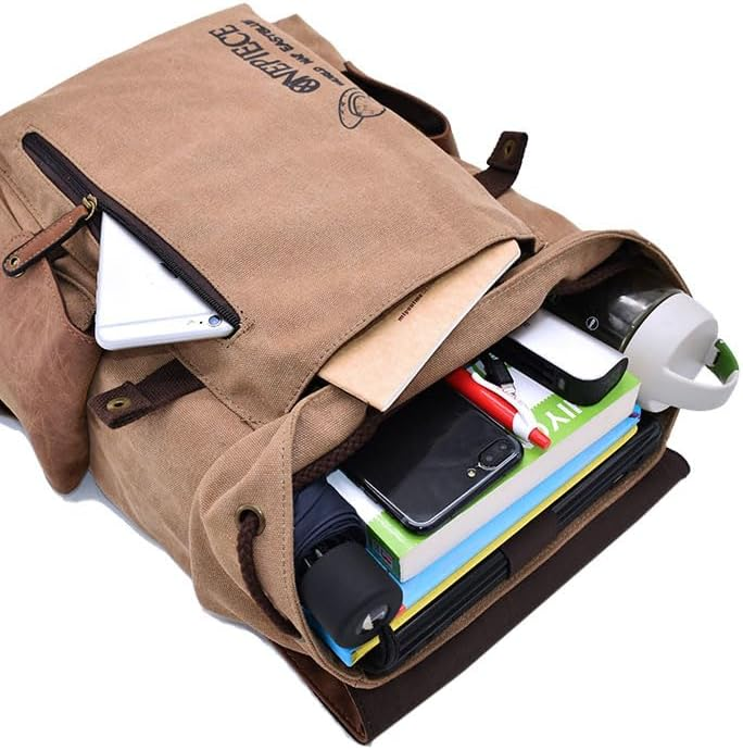 Mochila Jolly Roger Wanted Adventure + Chaveiro Gomu Gomu no Mi (Brinde)