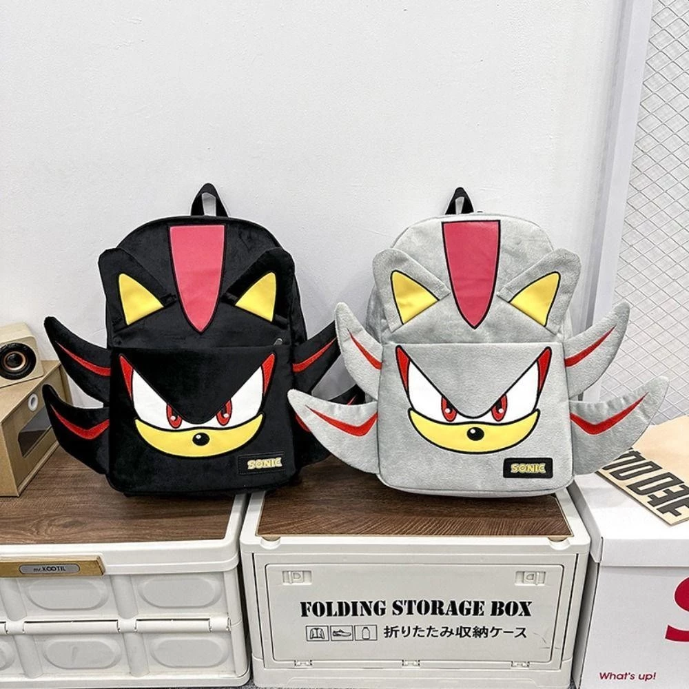 Mochila Pelúcia Shadow the Hedgehog, Sonic Universe