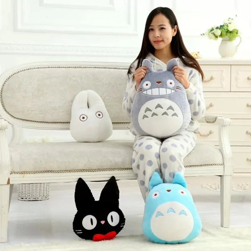 Pelúcias Ghibli – Totoro, Jiji e Amigos Fofinhos