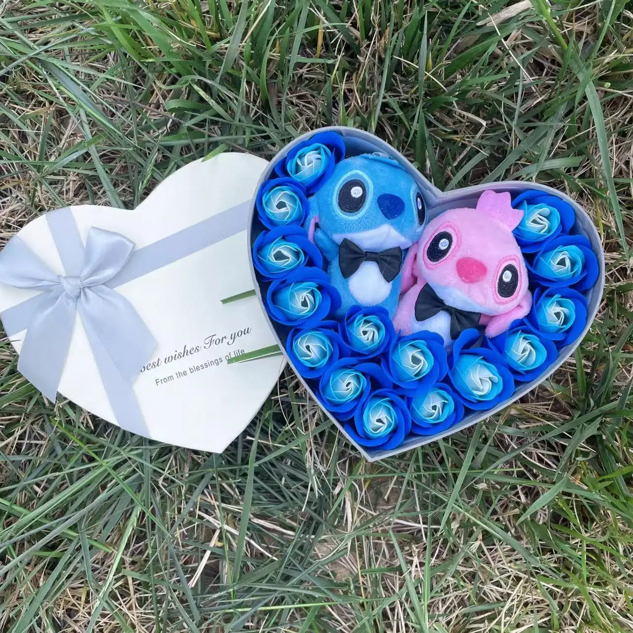 Caixinha Pelúcias Apaixonadas Stitch & Angel
