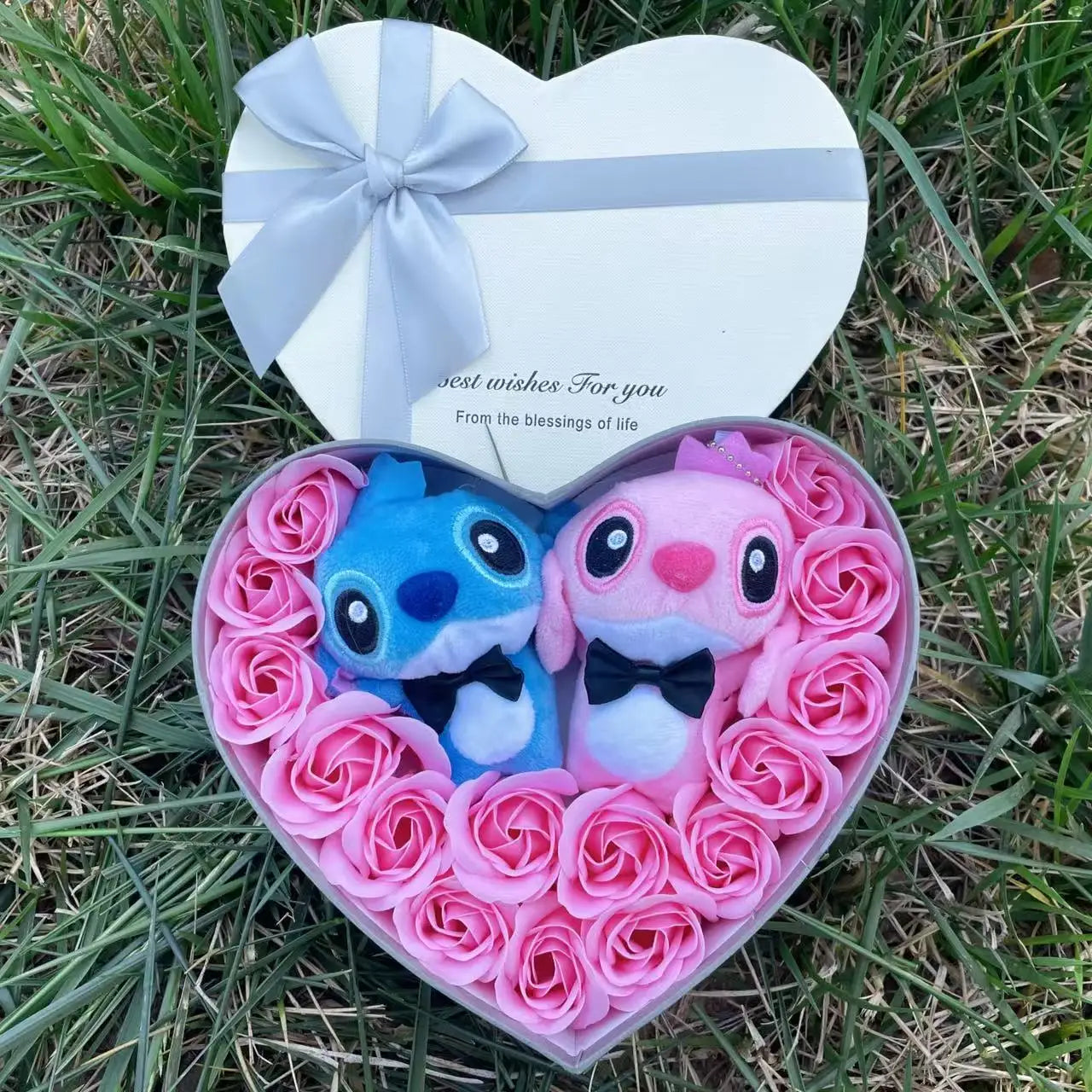 Caixinha Pelúcias Apaixonadas Stitch & Angel