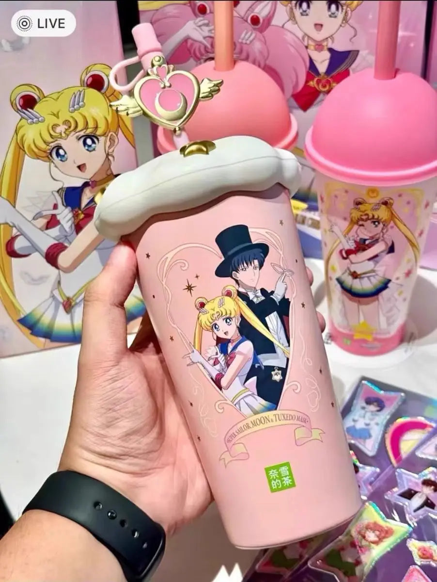 Copo Mágico Sailor Moon & Tuxedo Mask