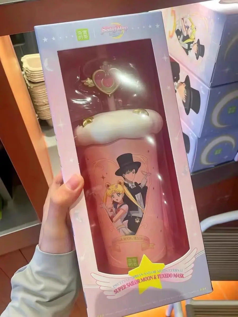 Copo Mágico Sailor Moon & Tuxedo Mask