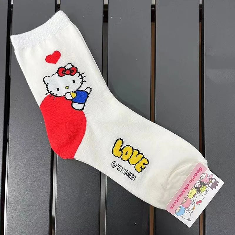 Meia Hello Kitty, Stitch & Hora de Aventura (Brinde Exclusivo)
