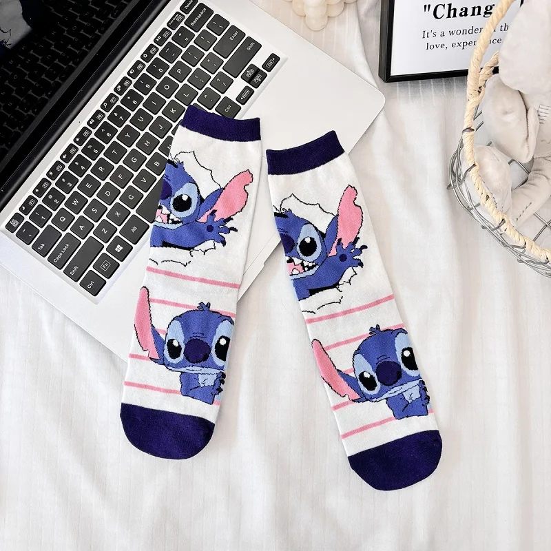 Meia Hello Kitty, Stitch & Hora de Aventura (Brinde Exclusivo)